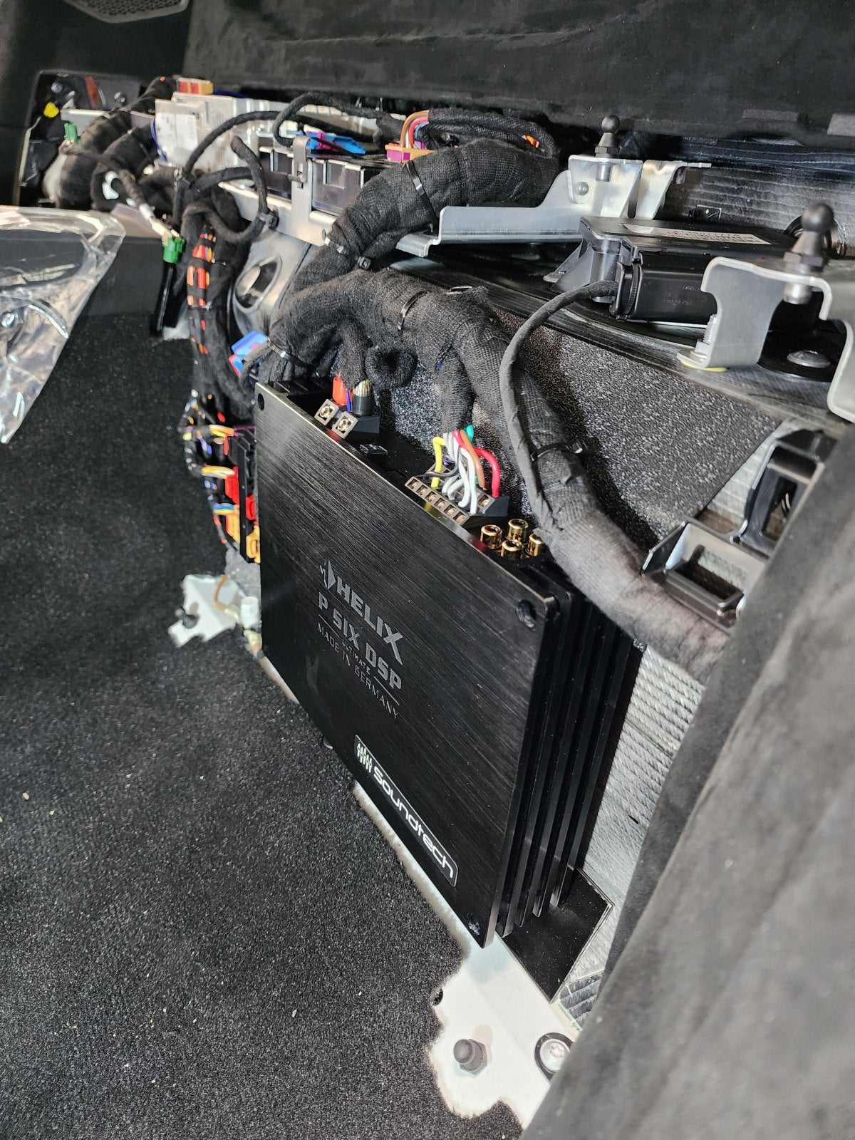 Lamborghini Huracán - High-End Speaker DSP Amplified Package | HELIX Ci7
