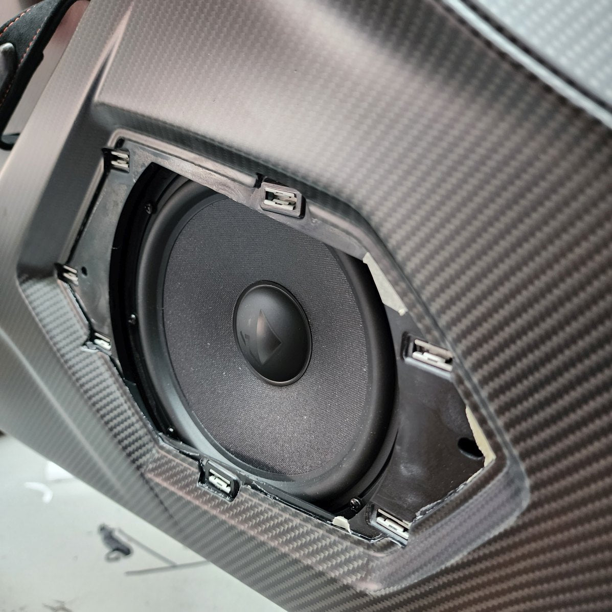 Lamborghini Huracán - Speaker DSP Amplified Package | HELIX Ci3