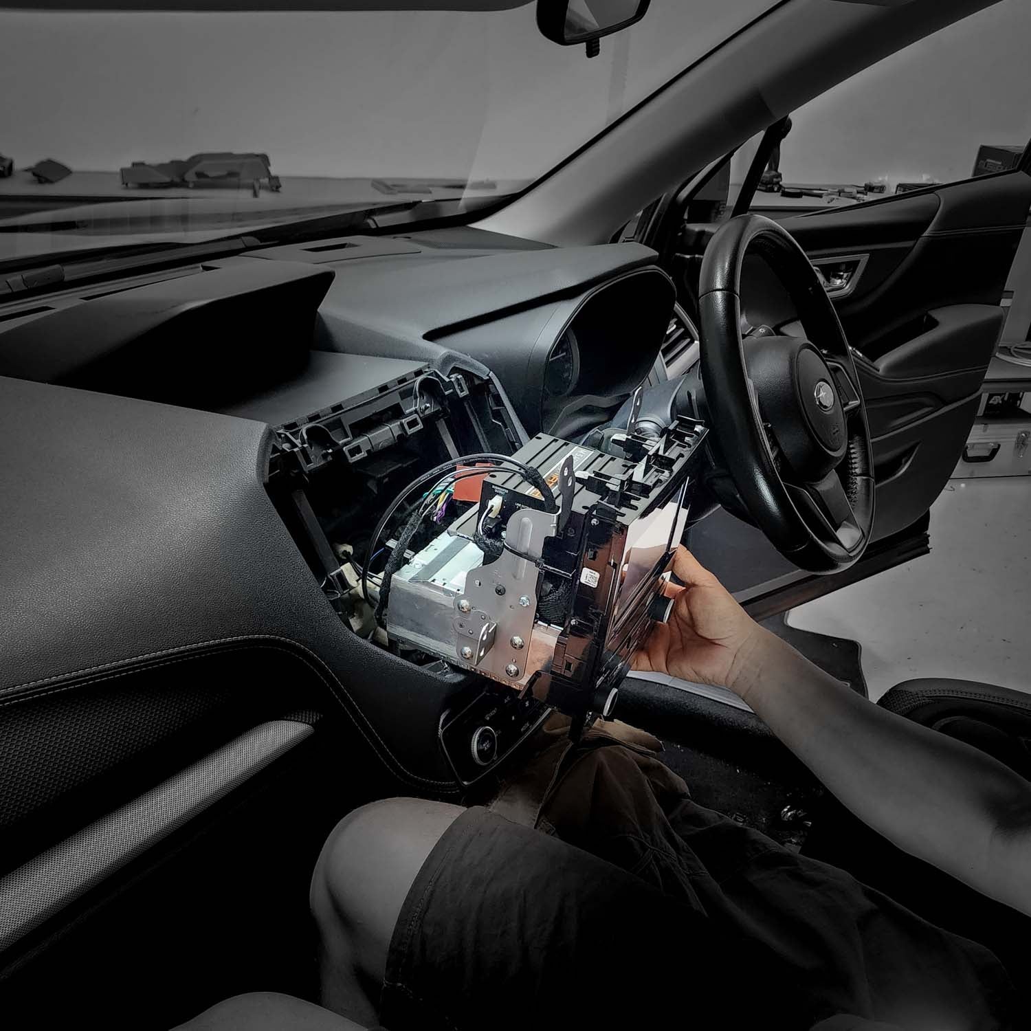 Subaru Forester Hybrid L S5 - Hidden Subwoofer DSP Amplified Package