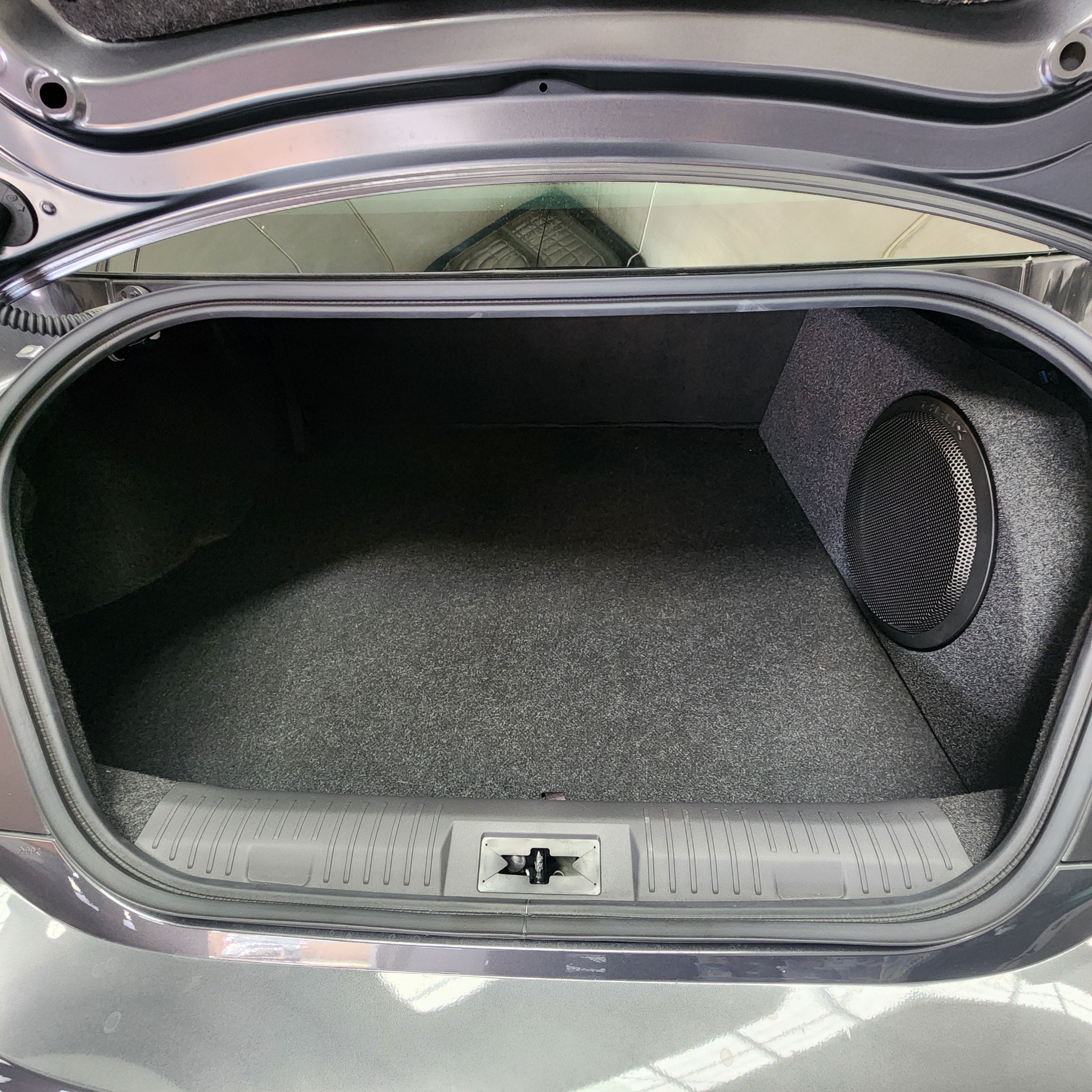 BASSER Subaru BRZ / Toyota GT86, GR86 R - 10" Fit-Box Subwoofer Enclosure 15L Right Side