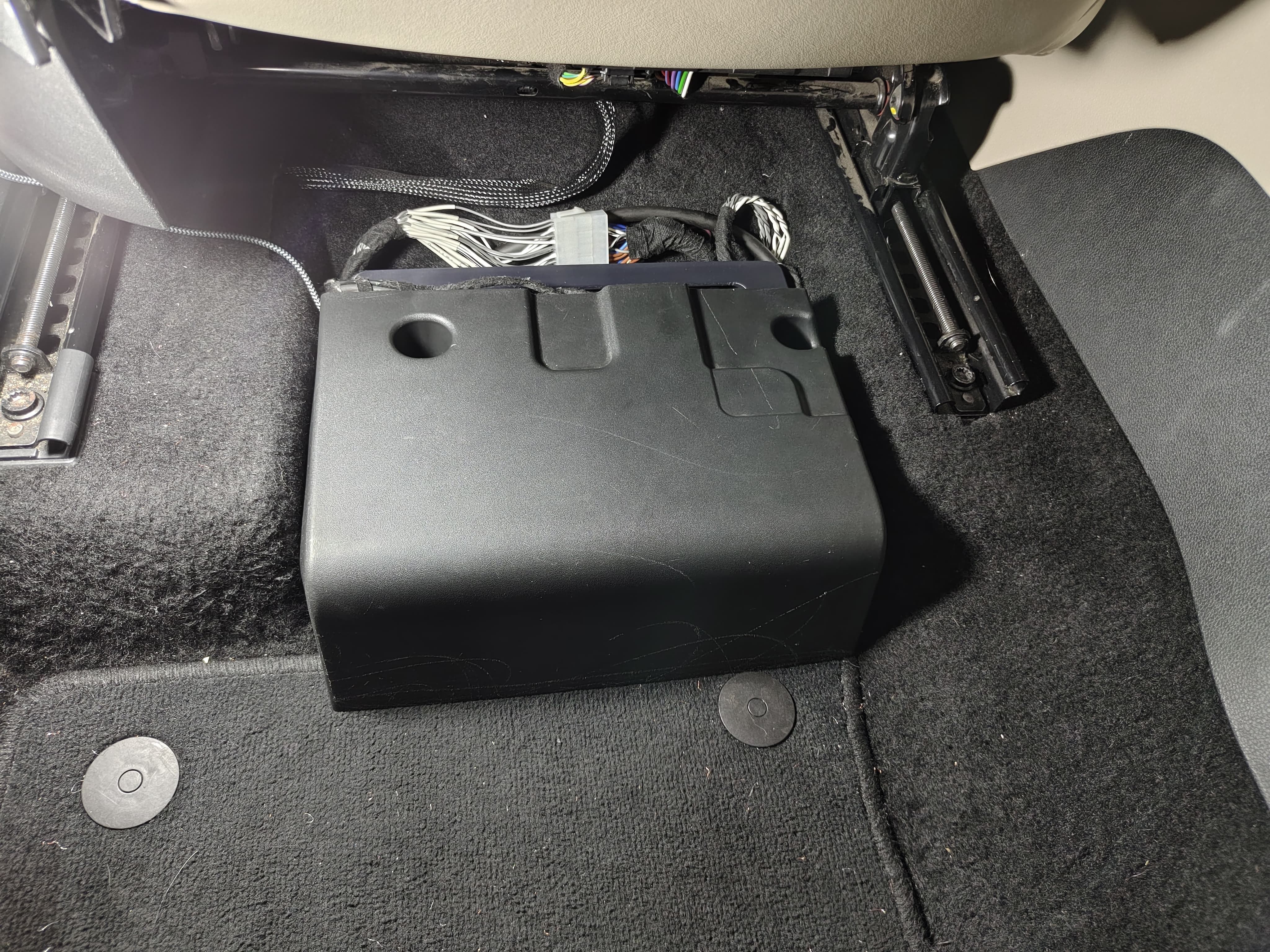 ST-3D Kodiaq V8U - Amp rack to fit HELIX V EIGHT Ultimate | Skoda Kodiaq