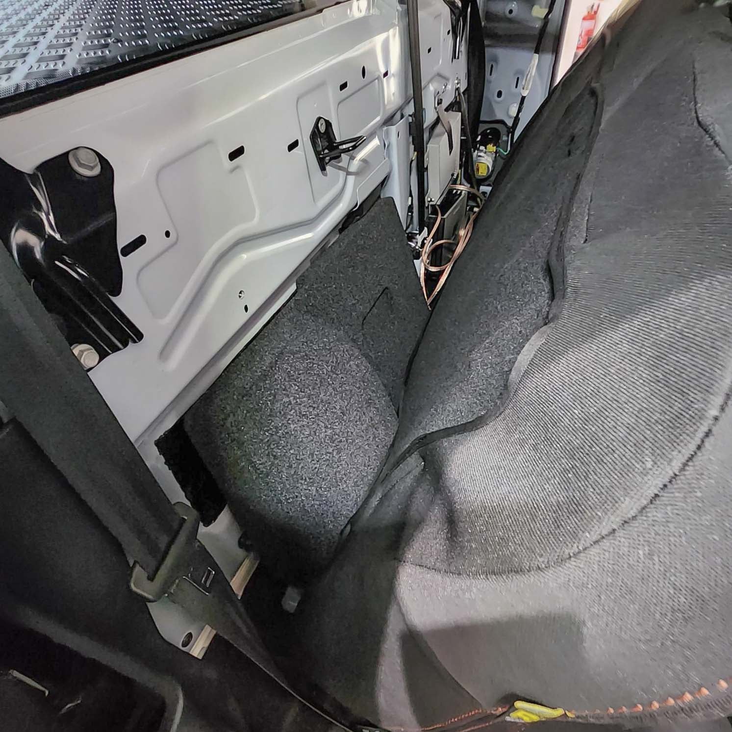 Ford Ranger Next-Gen - Speaker & Left-Side Subwoofer DSP Amplified Package (Extra Bass) | HELIX Ci3